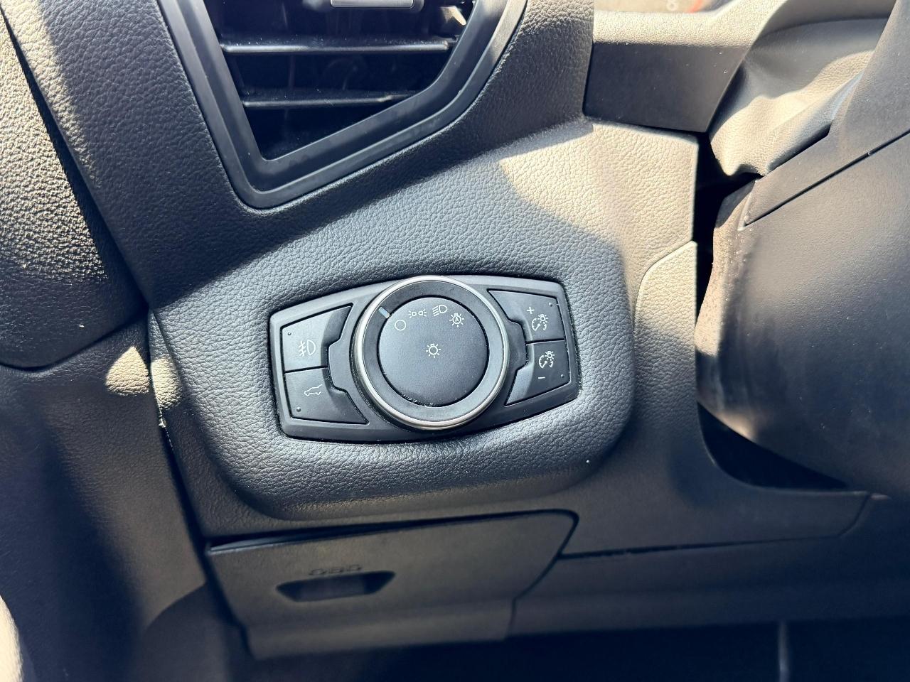 Ford Escape SE FWD 2019