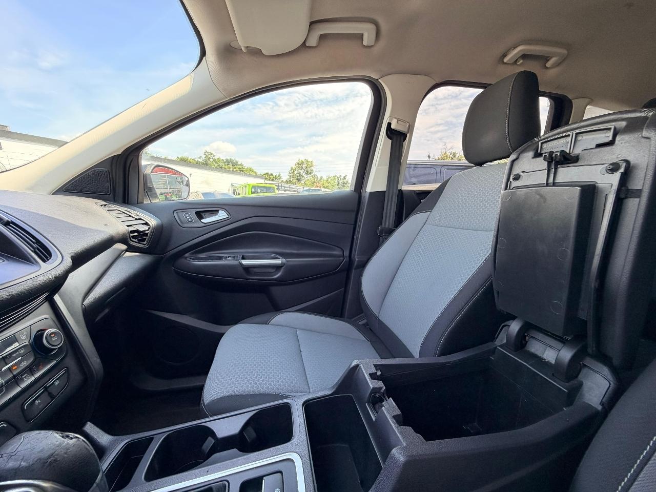 Ford Escape SE FWD 2019