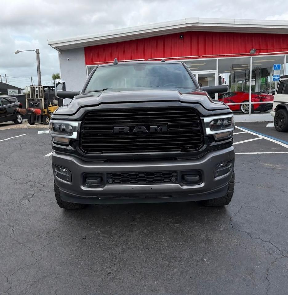 RAM 2500 Laramie Crew Cab SWB 4WD 2022