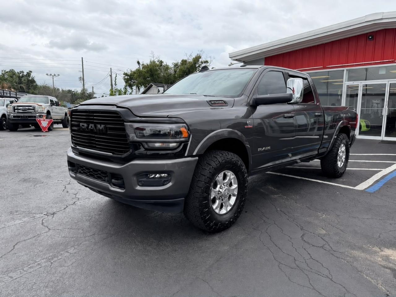 RAM 2500 Laramie Crew Cab SWB 4WD 2022