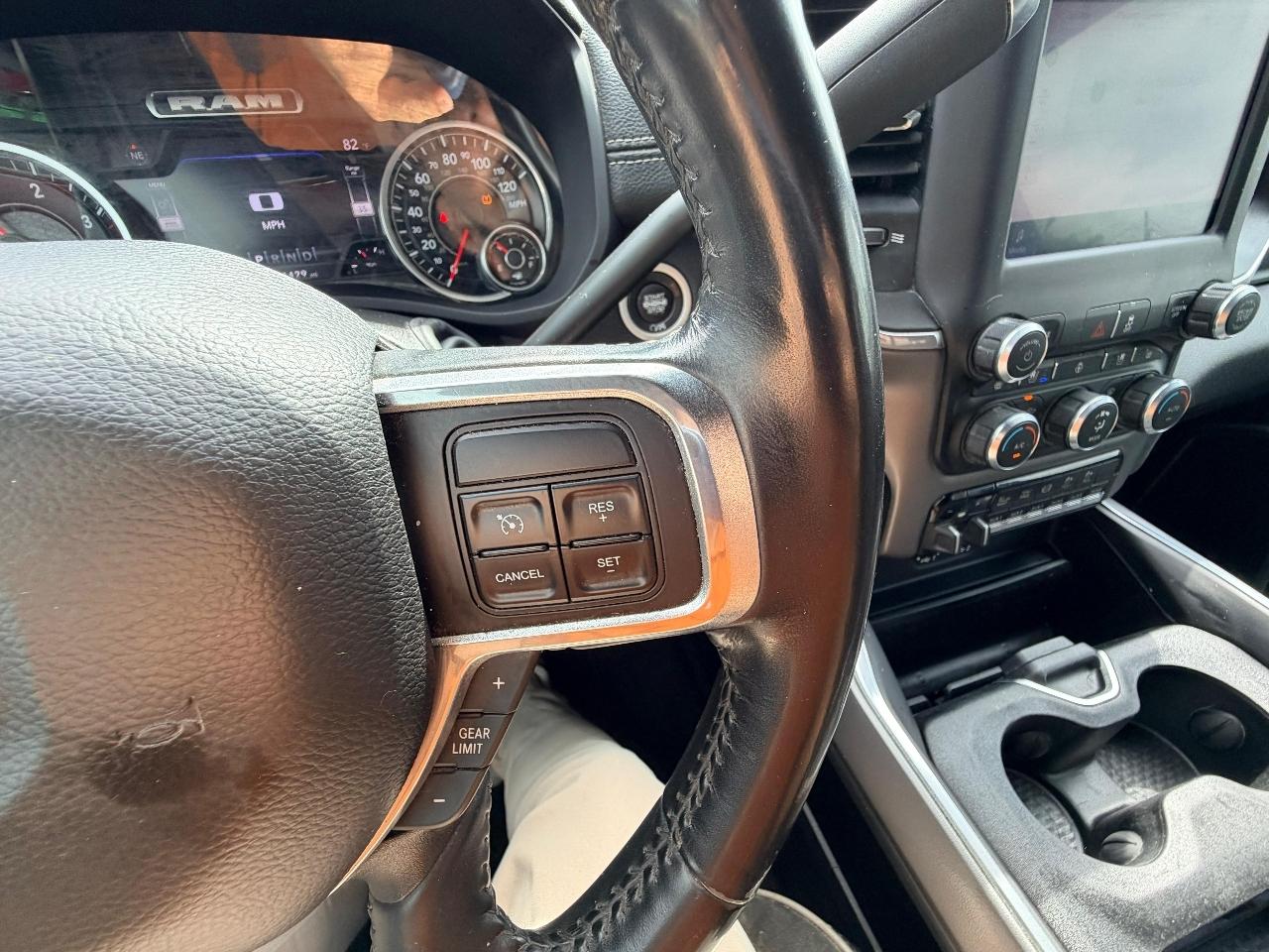 RAM 2500 Laramie Crew Cab SWB 4WD 2022