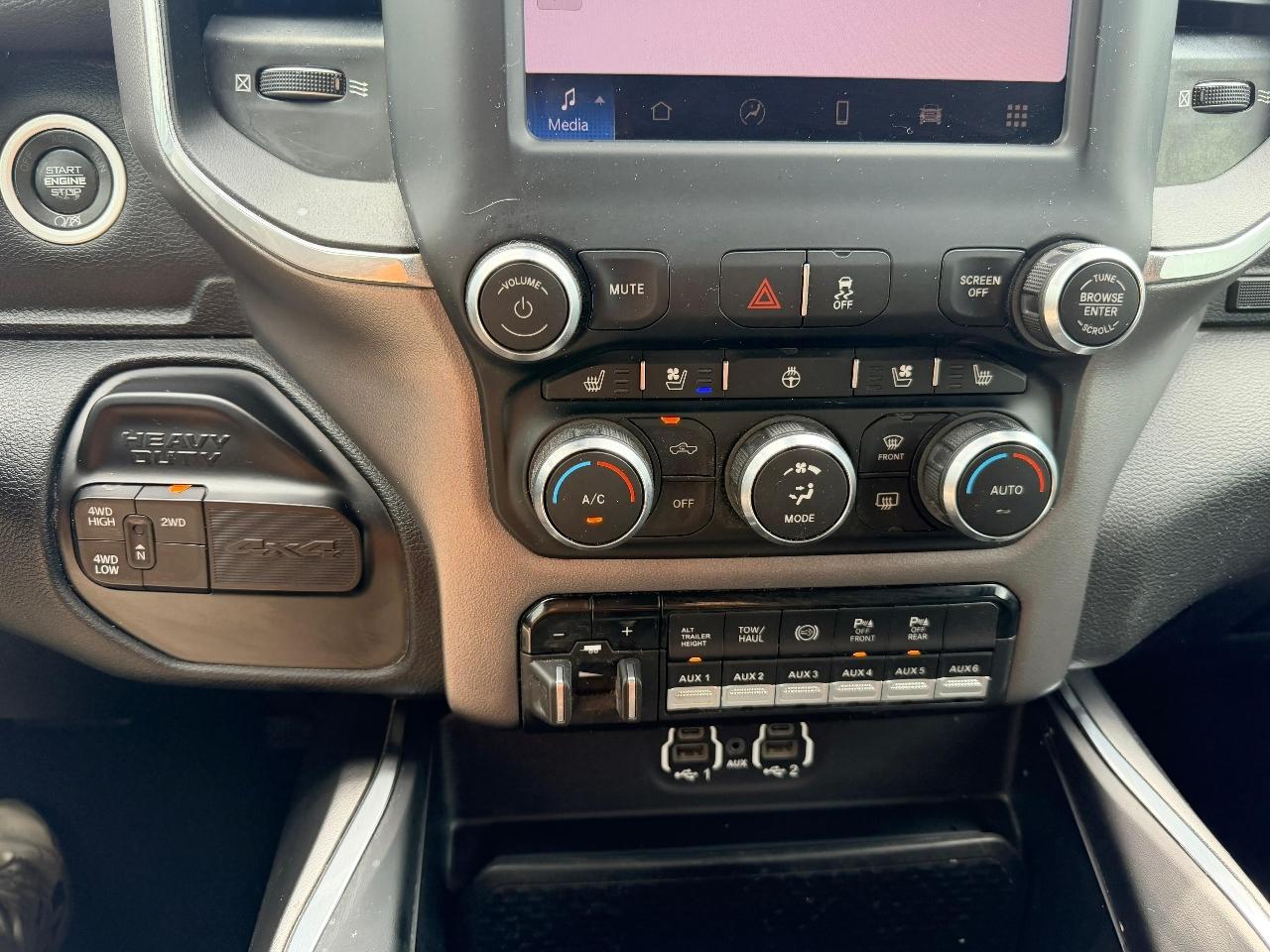 RAM 2500 Laramie Crew Cab SWB 4WD 2022