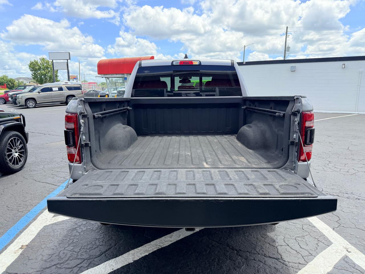 RAM 1500 Longhorn Crew Cab SWB 4WD 2019