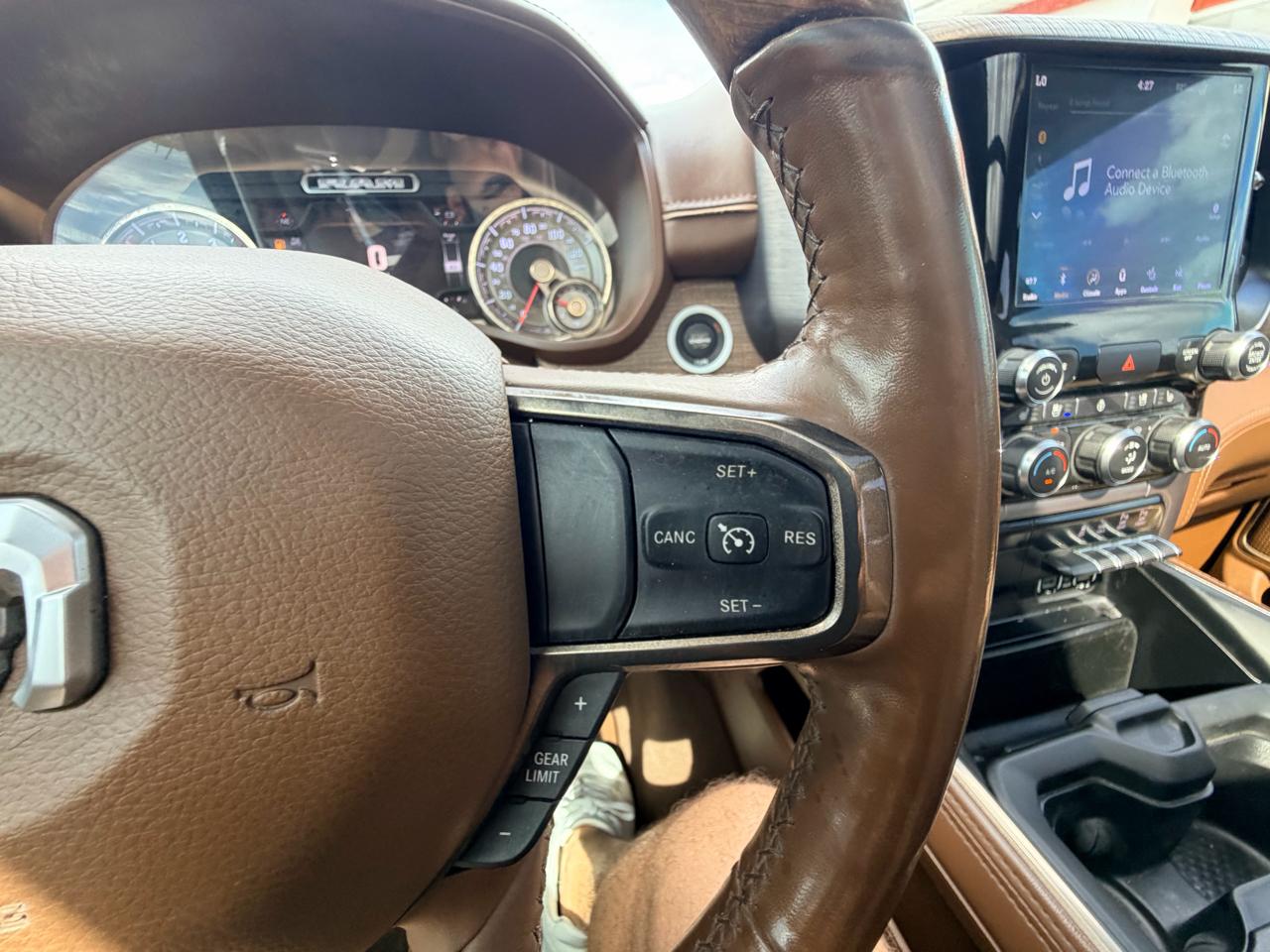 RAM 1500 Longhorn Crew Cab SWB 4WD 2019