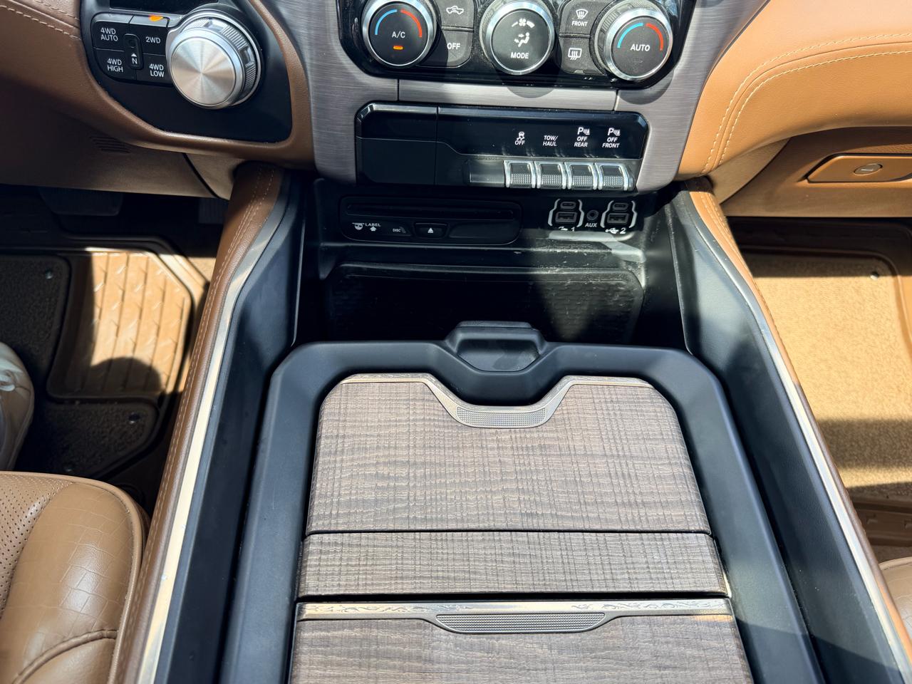 RAM 1500 Longhorn Crew Cab SWB 4WD 2019