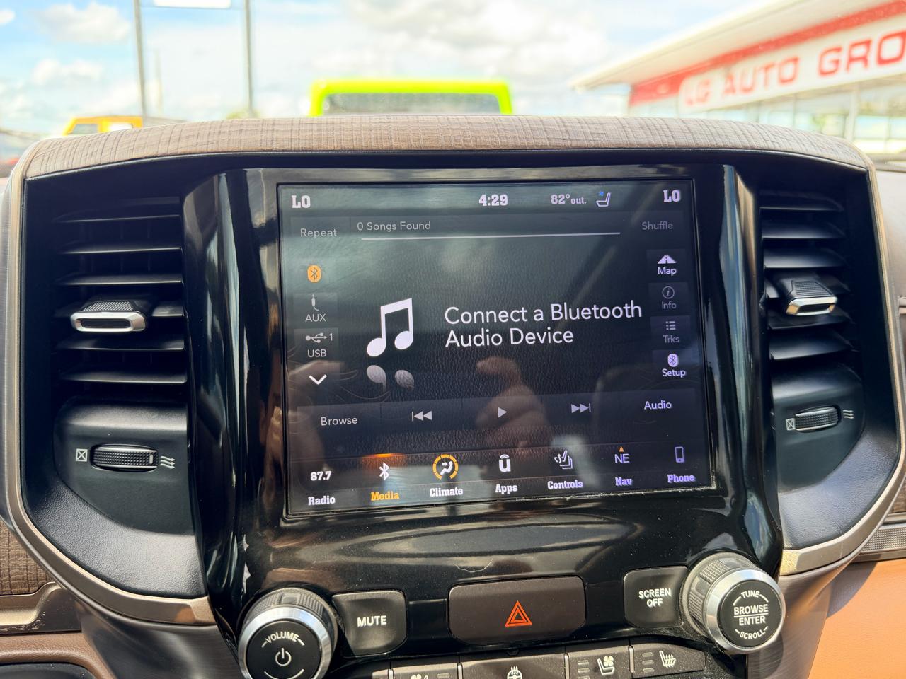 RAM 1500 Longhorn Crew Cab SWB 4WD 2019