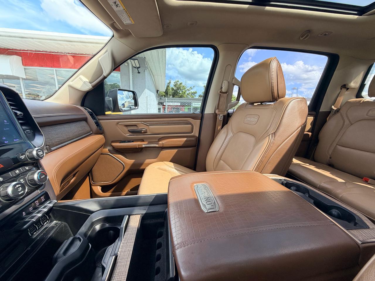 RAM 1500 Longhorn Crew Cab SWB 4WD 2019