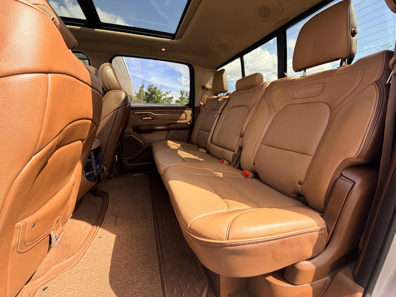 RAM 1500 Longhorn Crew Cab SWB 4WD 2019