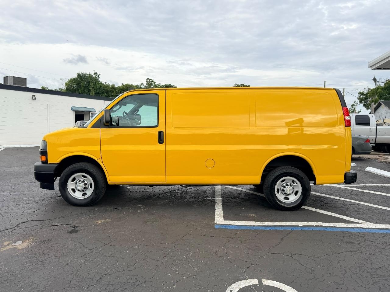 Chevrolet Express 2500 Cargo 2020