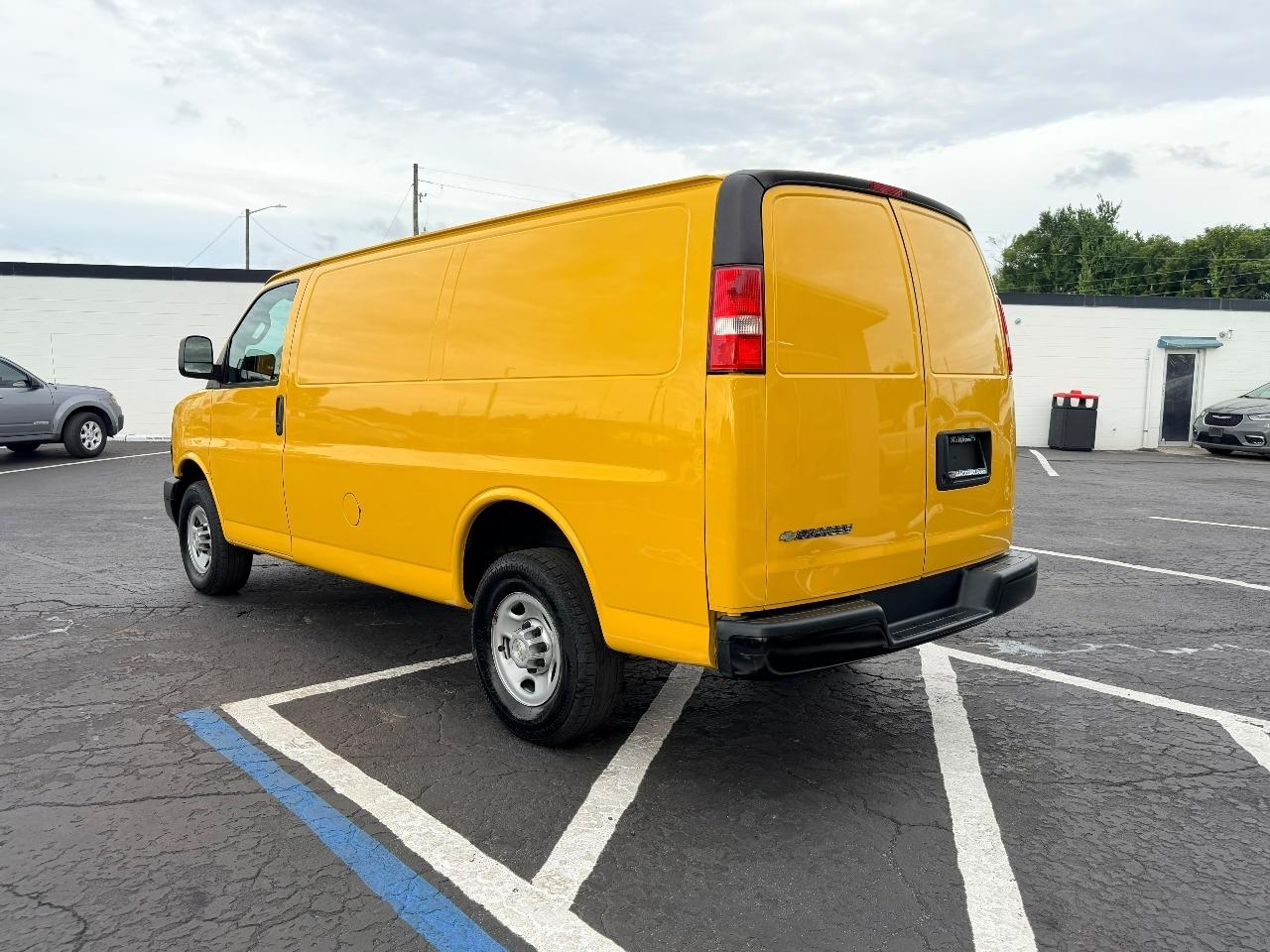 Chevrolet Express 2500 Cargo 2020