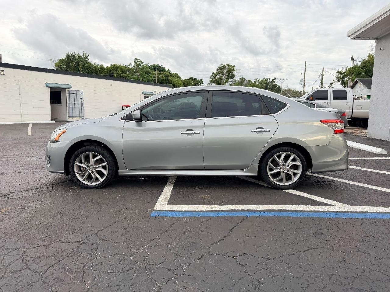 Nissan Sentra SR 2014