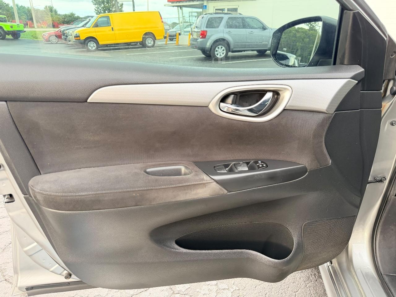 Nissan Sentra SR 2014