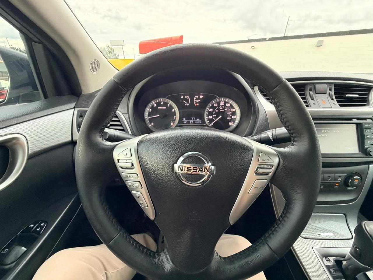 Nissan Sentra SR 2014