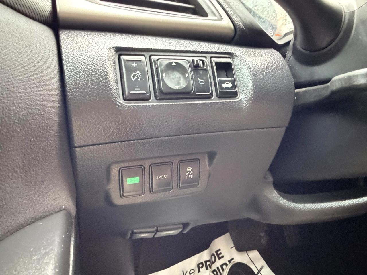 Nissan Sentra SR 2014