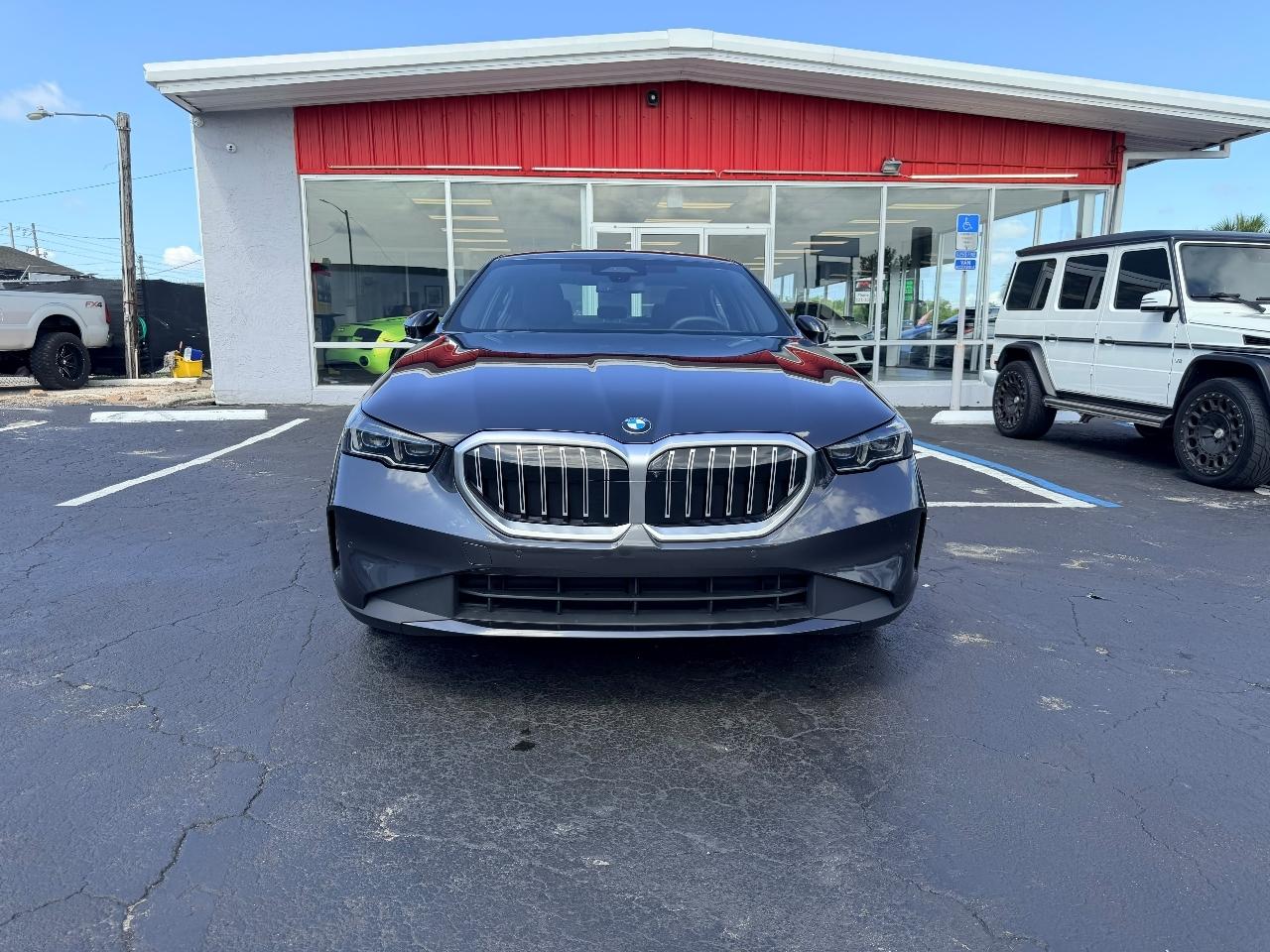BMW 5-Series 530i 2025