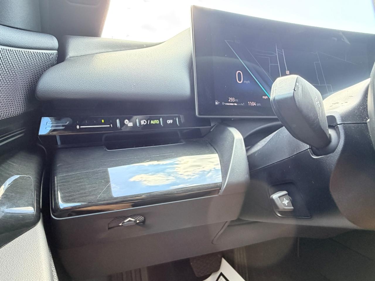 BMW 5-Series 530i 2025