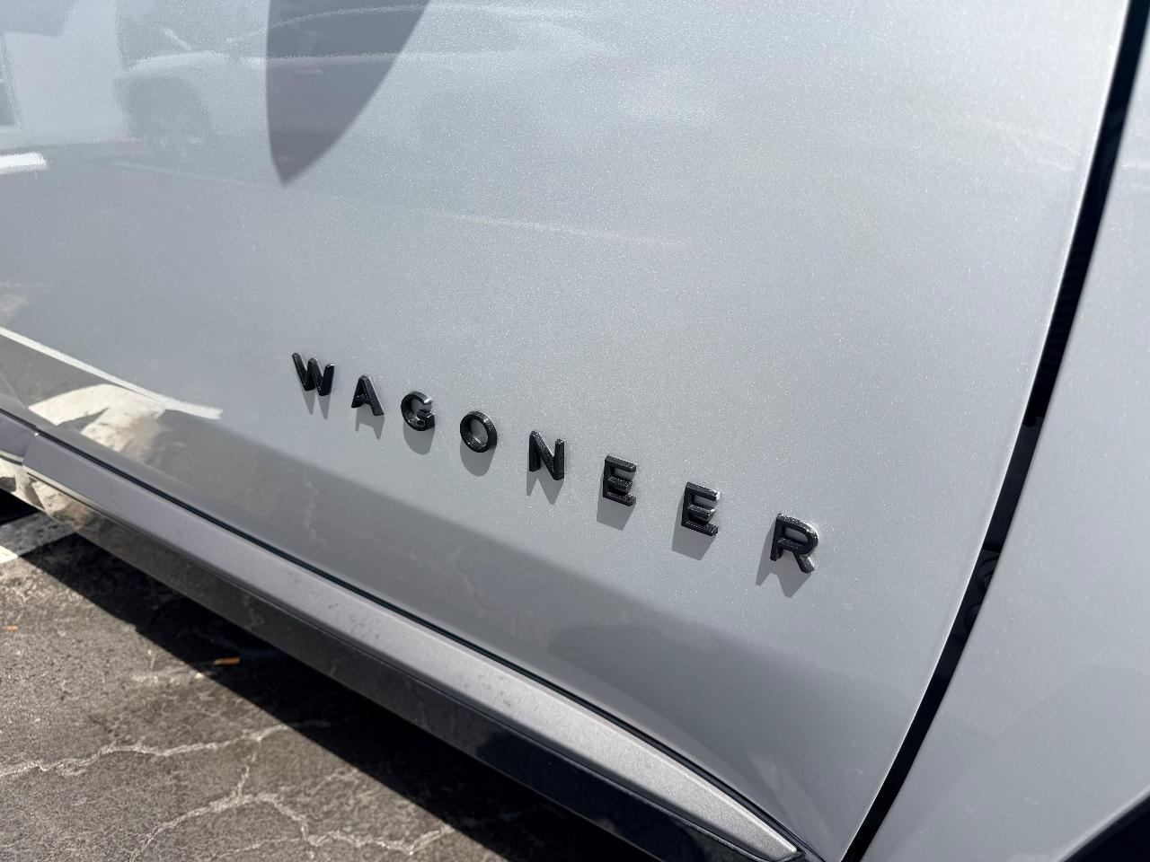 Jeep Wagoneer S  2024