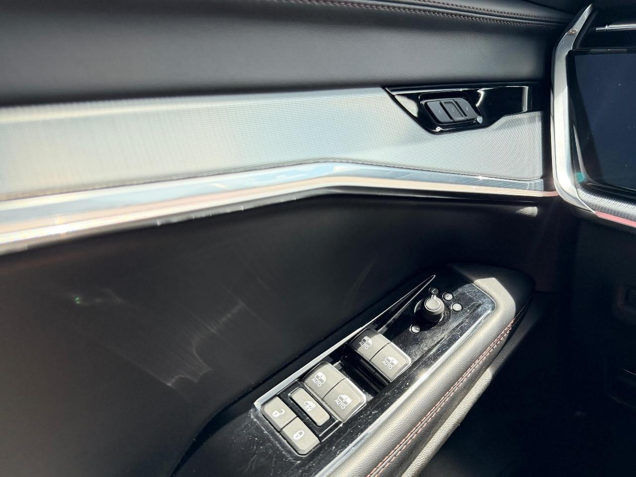 Jeep Wagoneer S  2024