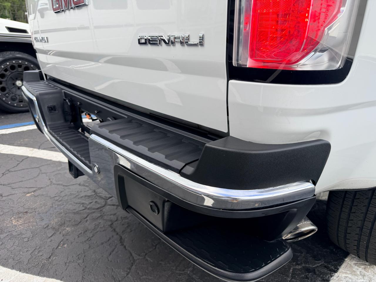 2020 GMC Canyon Denali - Photo 11
