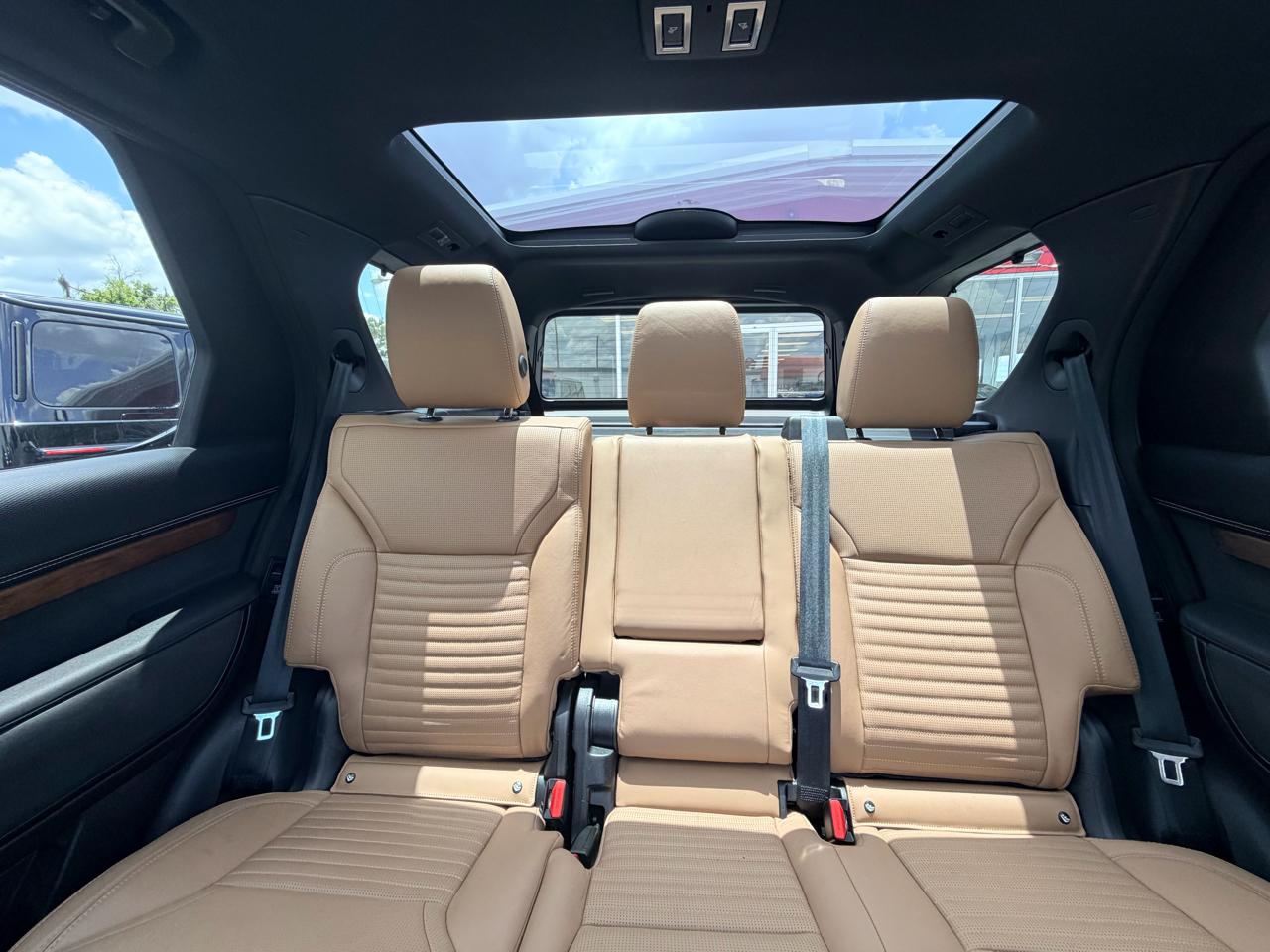 Land Rover Discovery R-Dynamic HSE 2023