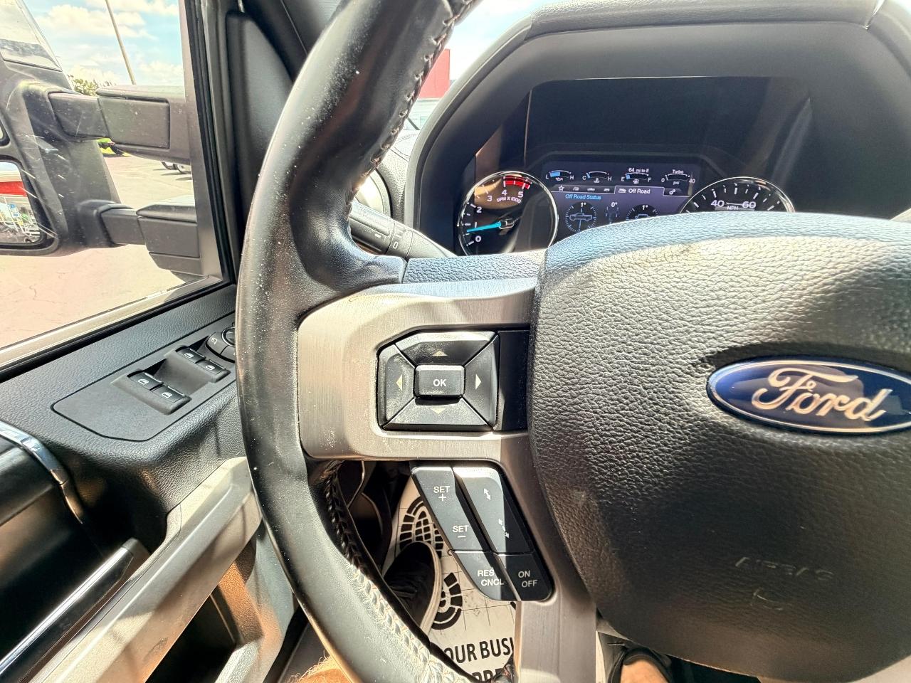 Ford F-250 SD Platinum Crew Cab 4WD 2019