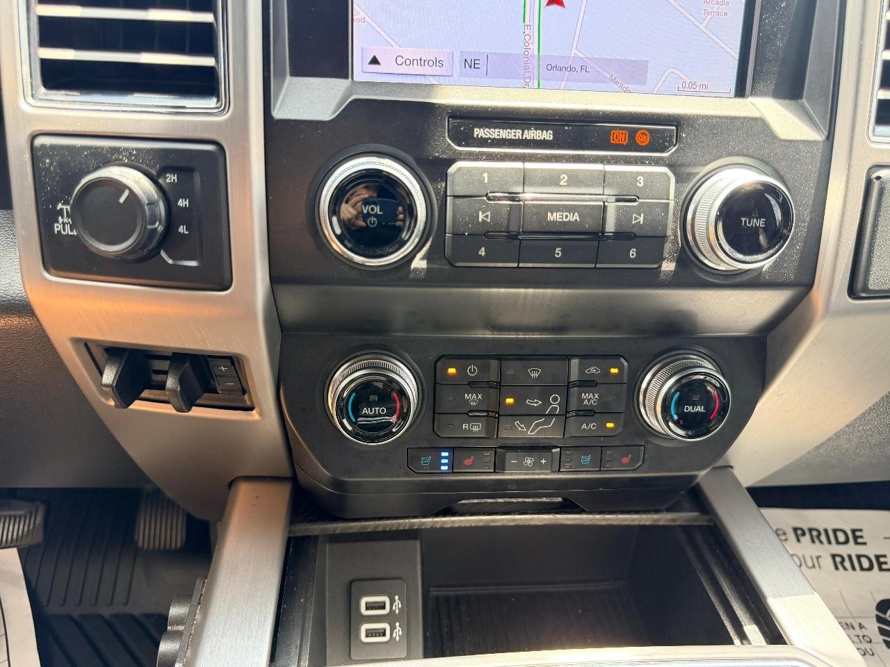 Ford F-250 SD Platinum Crew Cab 4WD 2019