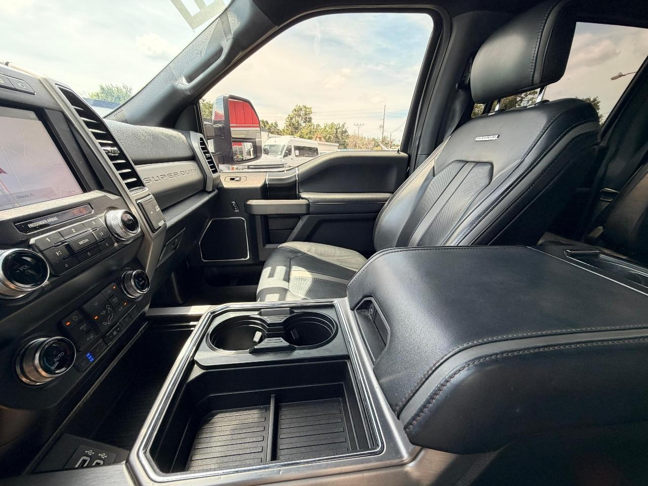 Ford F-250 SD Platinum Crew Cab 4WD 2019