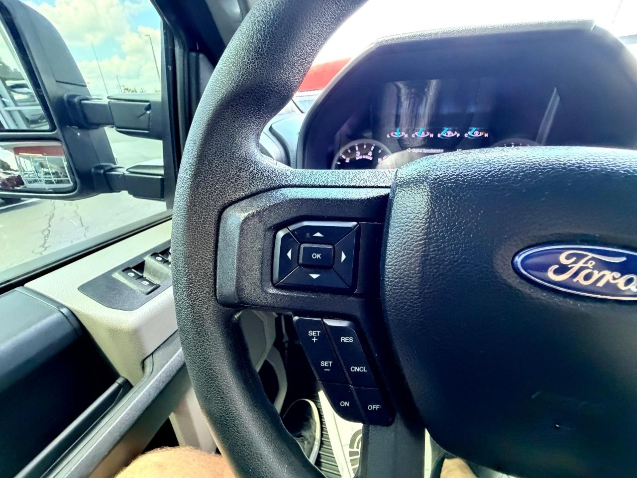 Ford F-250 SD XL Crew Cab 4WD 2020