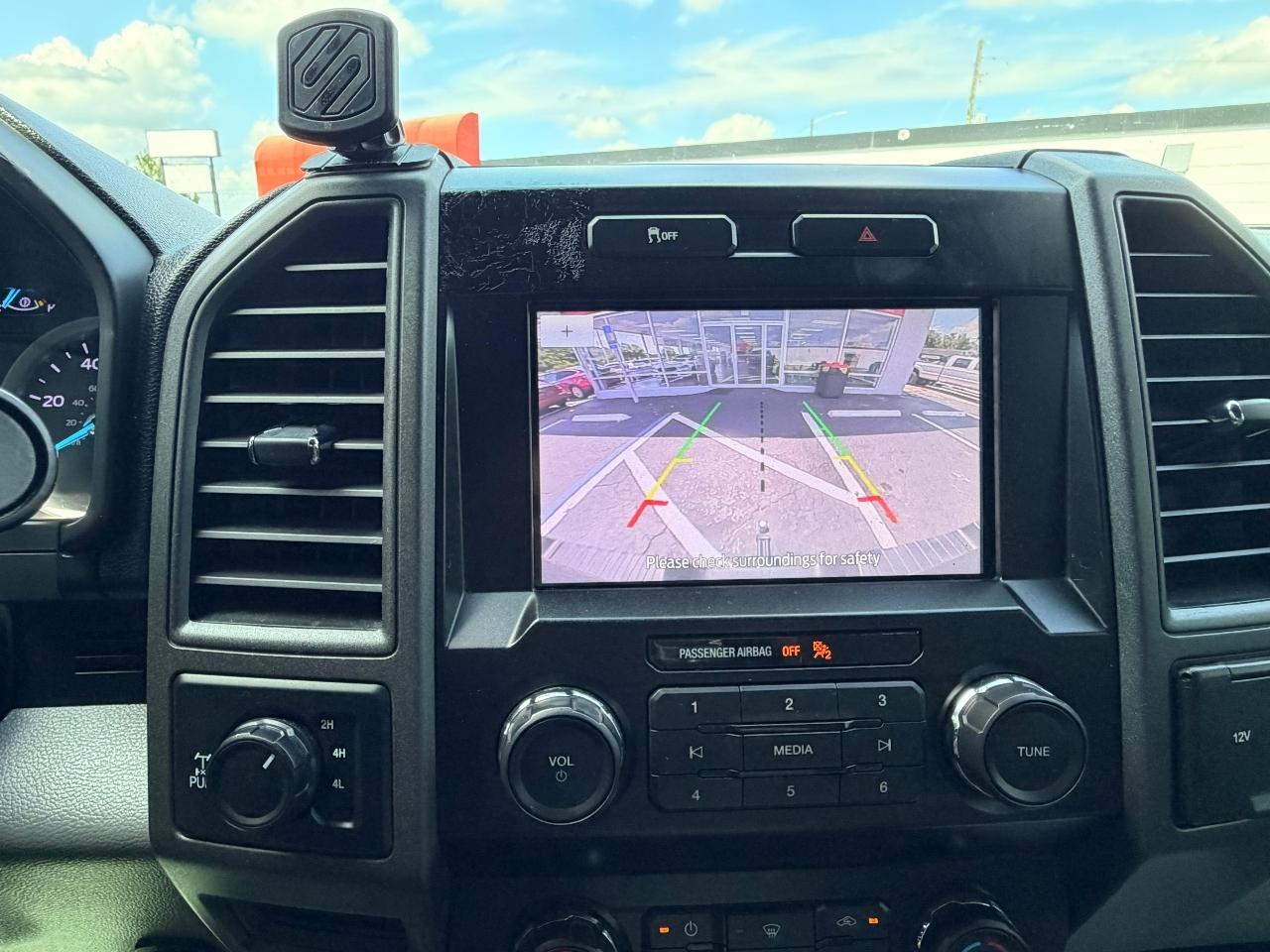 Ford F-250 SD XL Crew Cab 4WD 2020