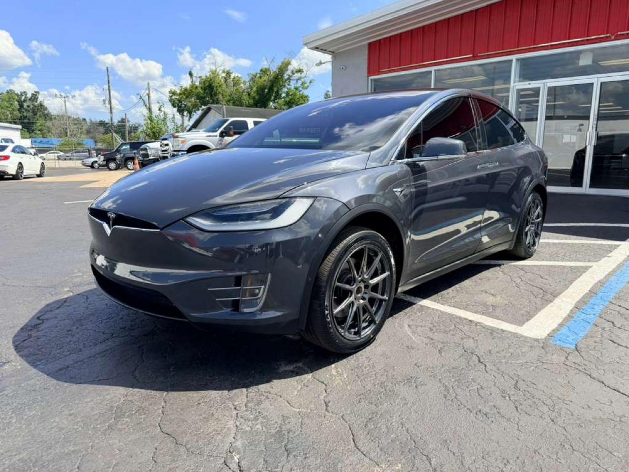 Tesla Model X 75D 2019