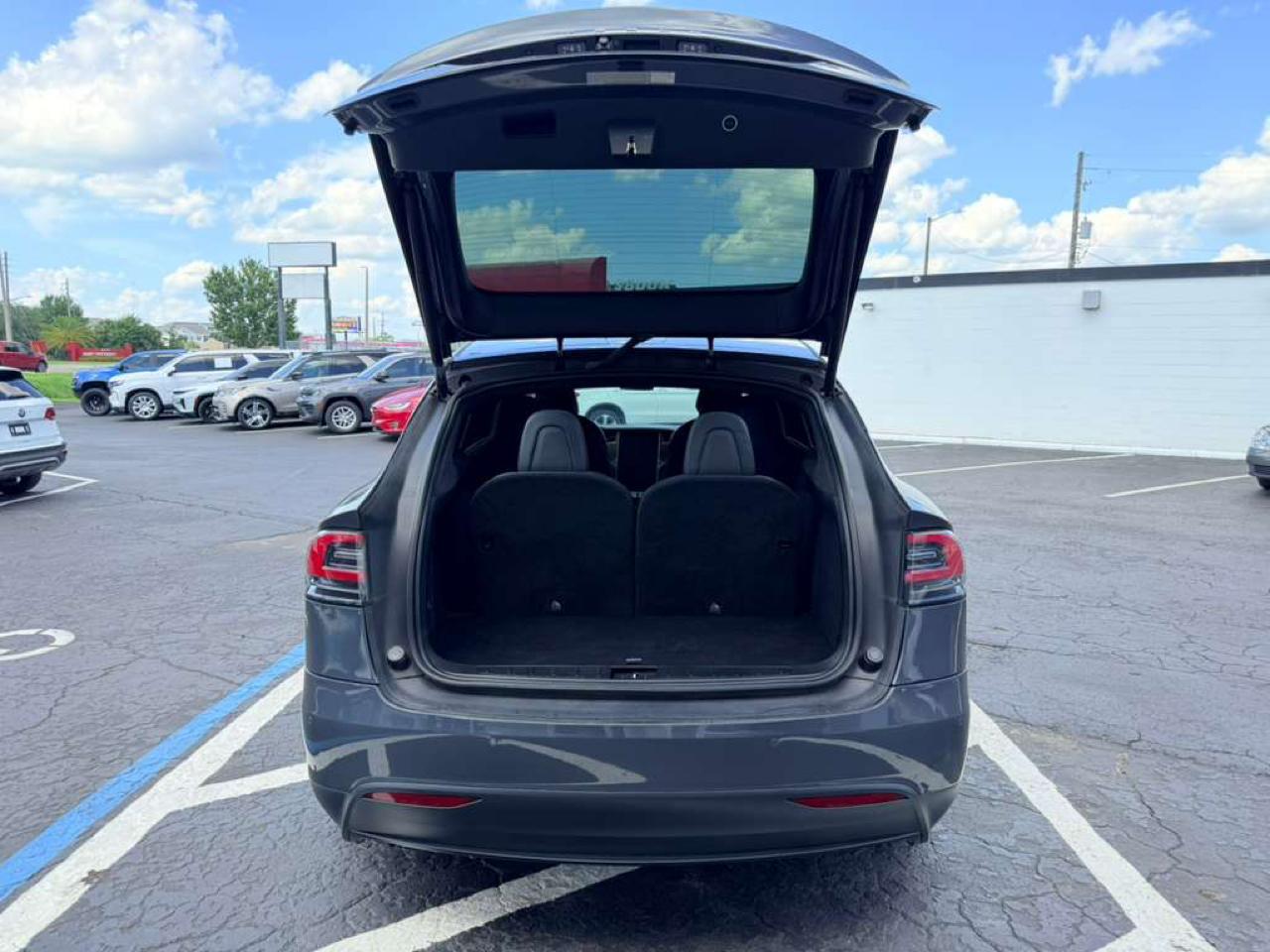 Tesla Model X 75D 2019