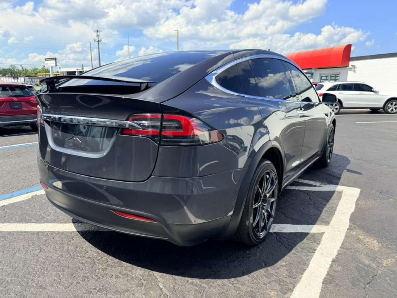 Tesla Model X 75D 2019