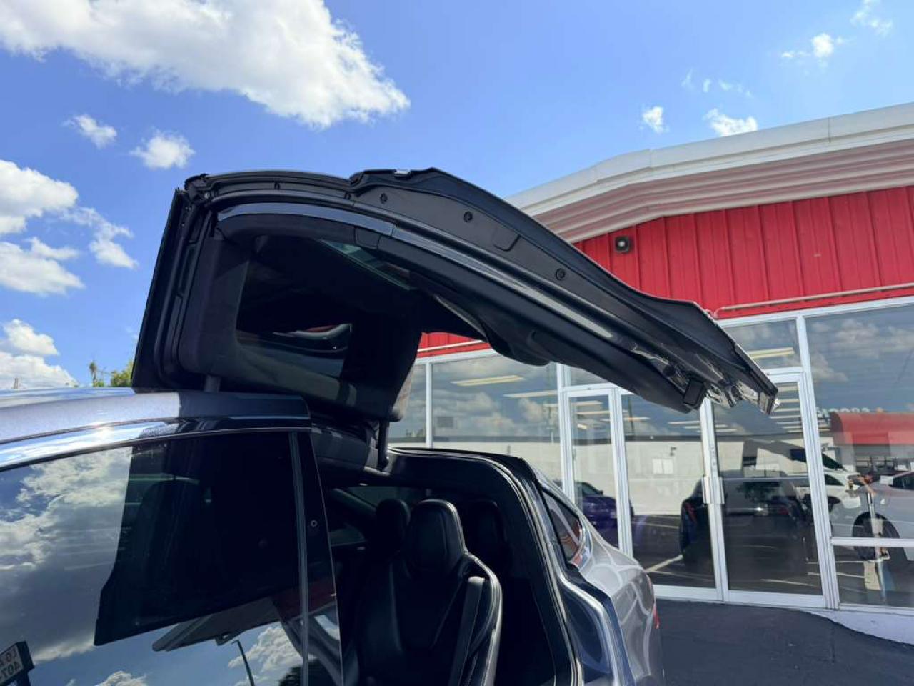 Tesla Model X 75D 2019
