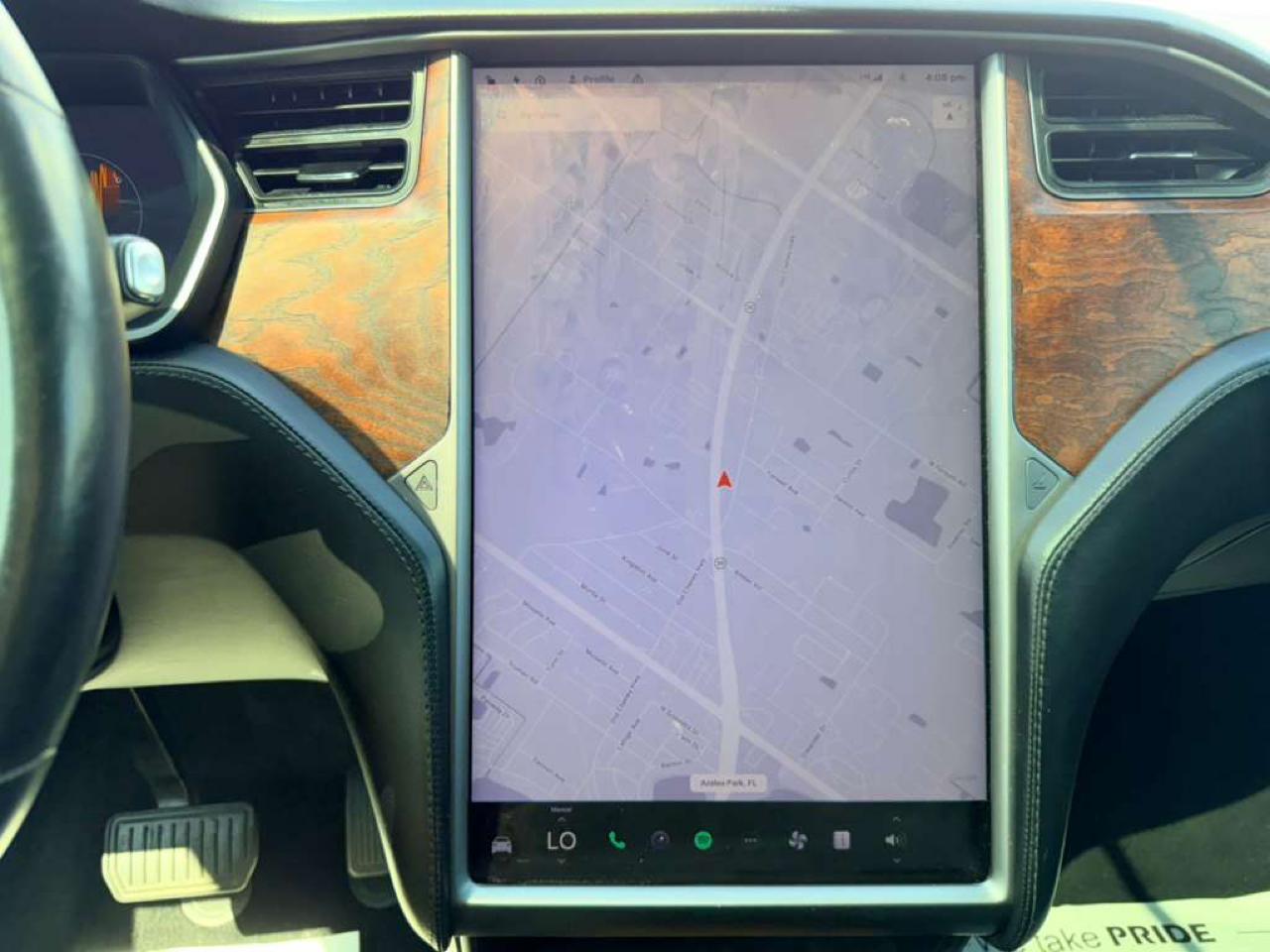 Tesla Model X 75D 2019