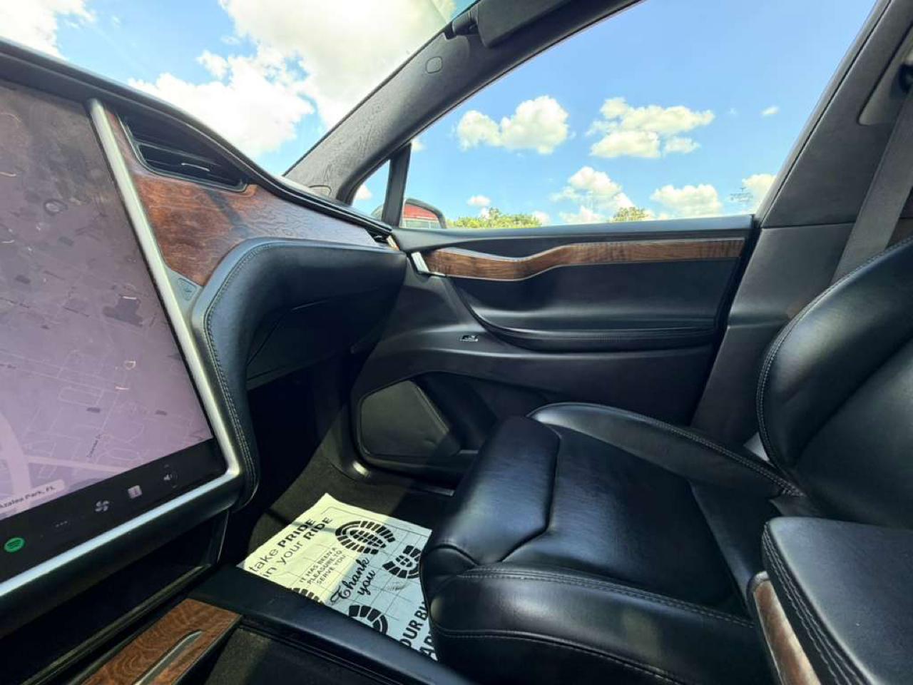 Tesla Model X 75D 2019