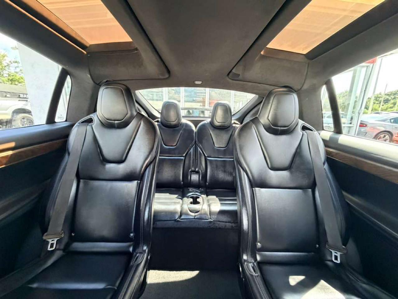 Tesla Model X 75D 2019