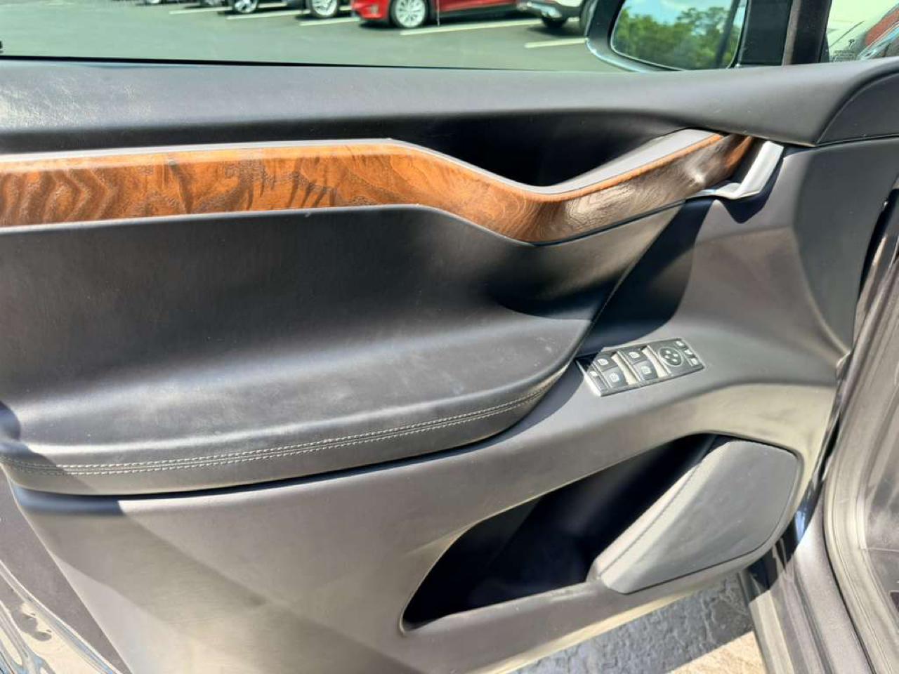Tesla Model X 75D 2019