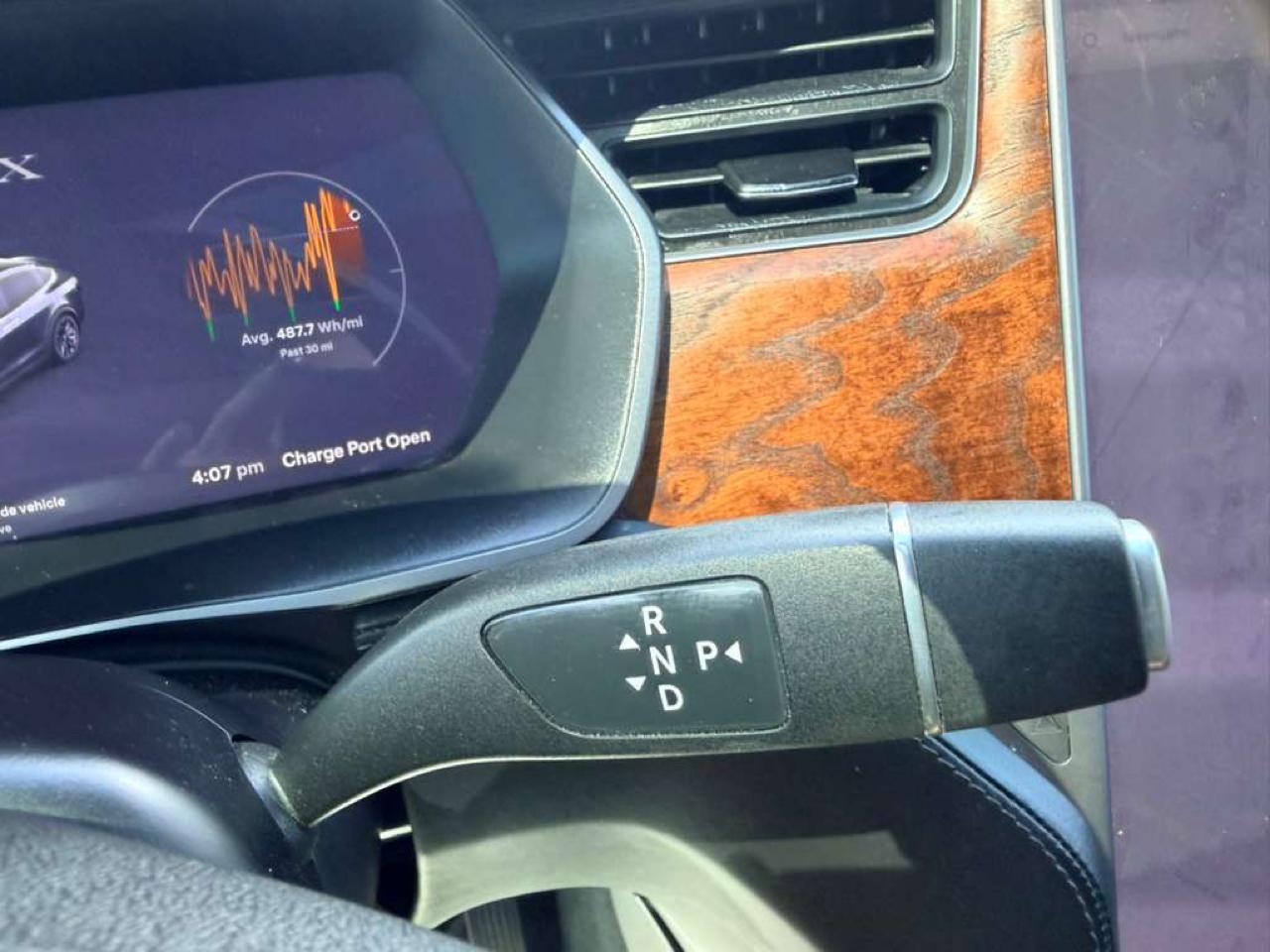 Tesla Model X 75D 2019