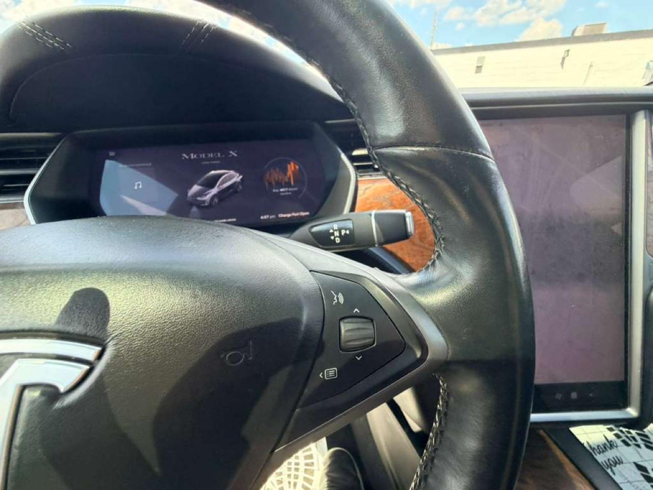 Tesla Model X 75D 2019