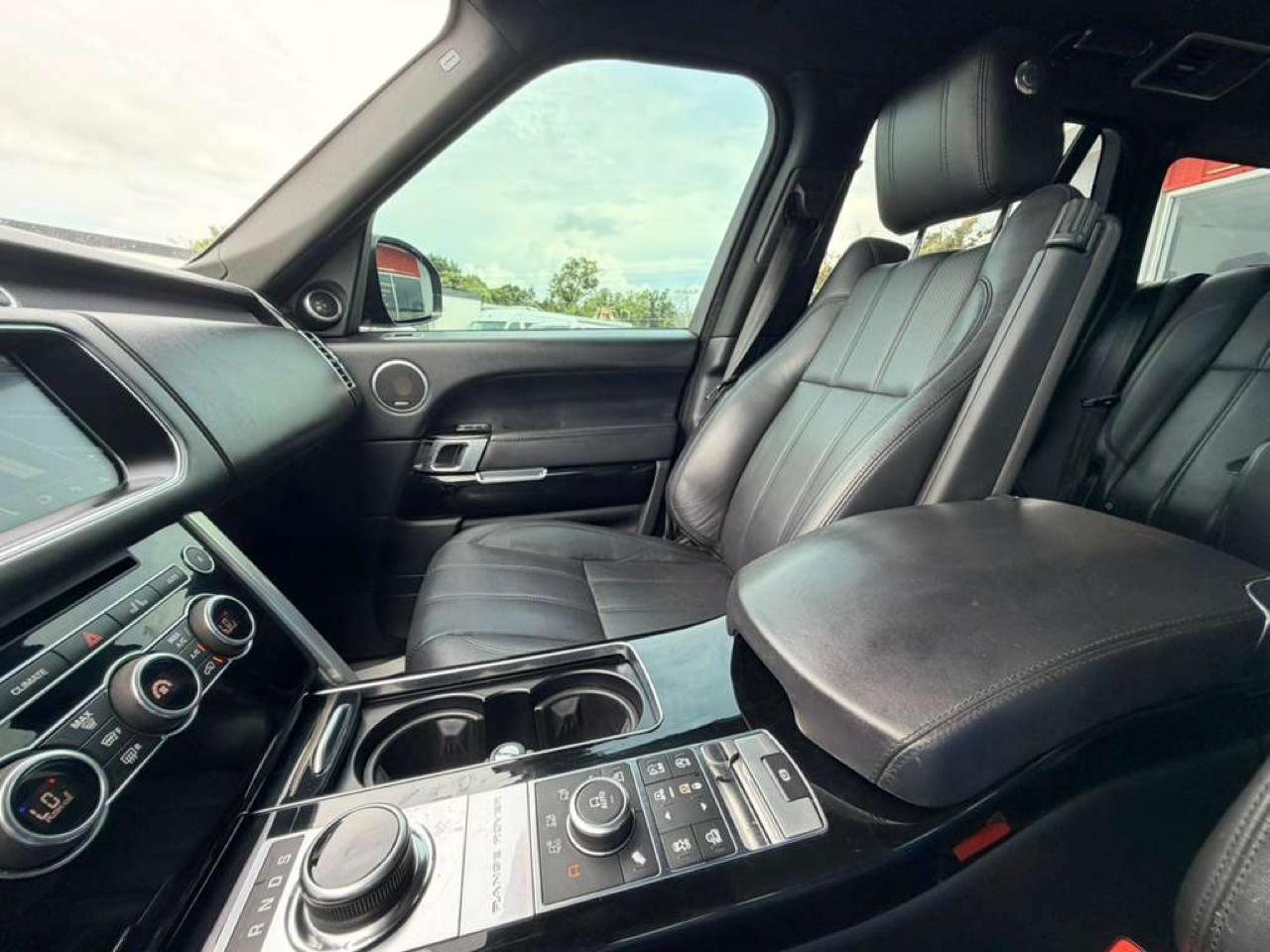 Land Rover Range Rover Supercharged 2017