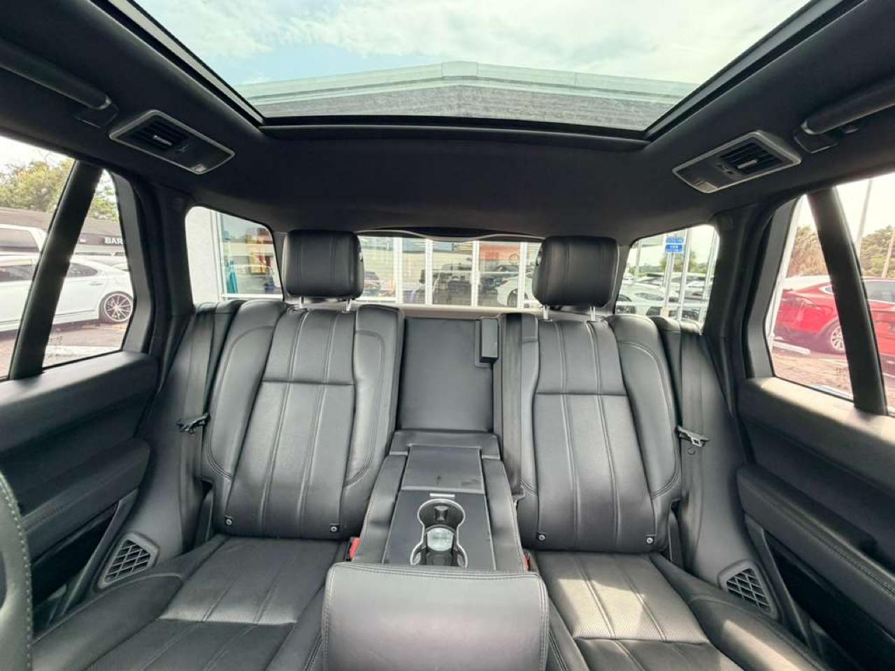 Land Rover Range Rover Supercharged 2017