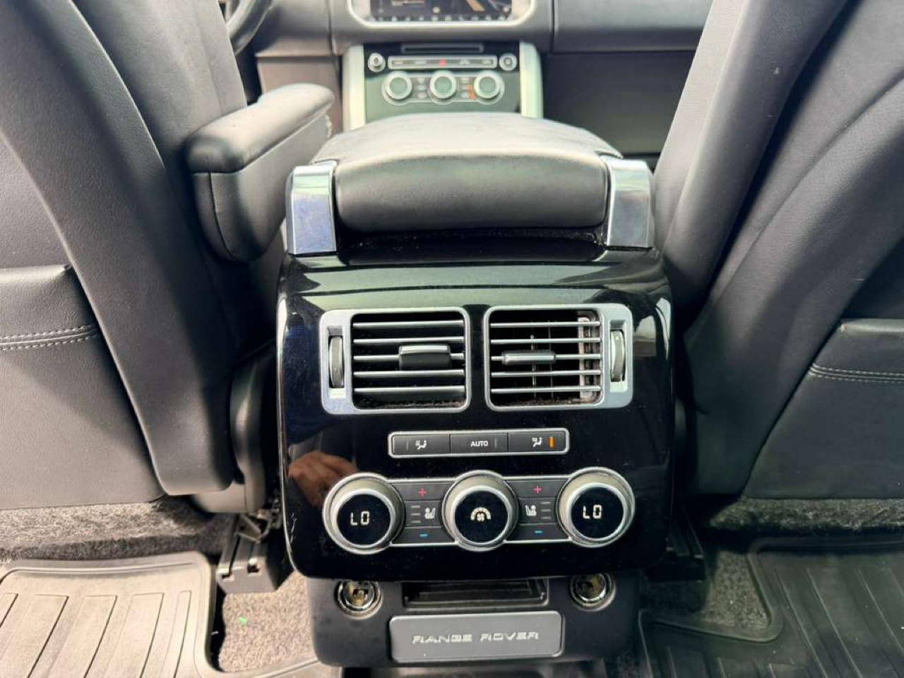 Land Rover Range Rover Supercharged 2017
