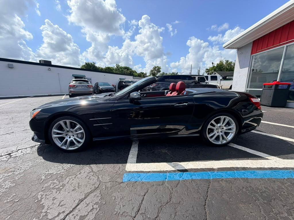 Mercedes-Benz SL-Class SL550R 2014
