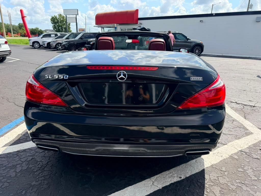 Mercedes-Benz SL-Class SL550R 2014
