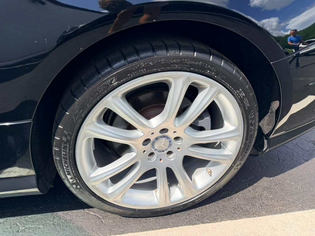 Mercedes-Benz SL-Class SL550R 2014