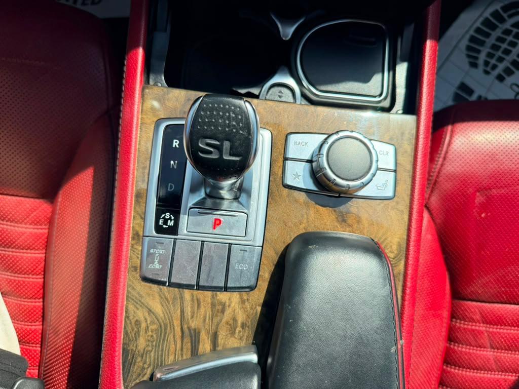Mercedes-Benz SL-Class SL550R 2014
