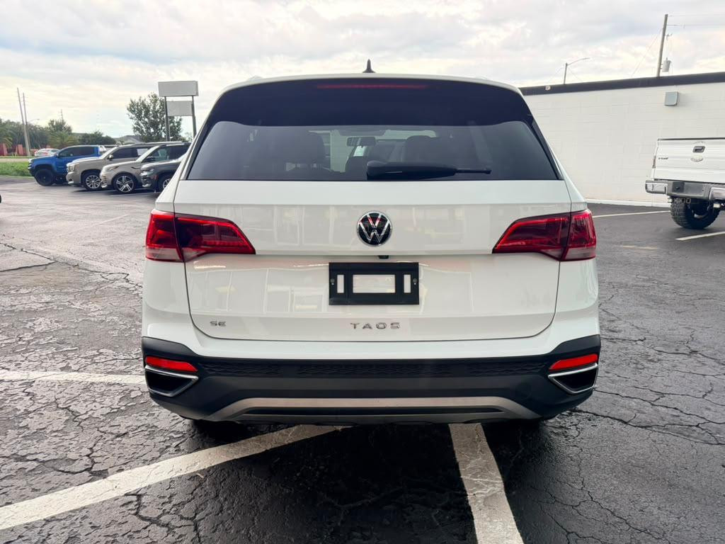Volkswagen Taos SE 2022