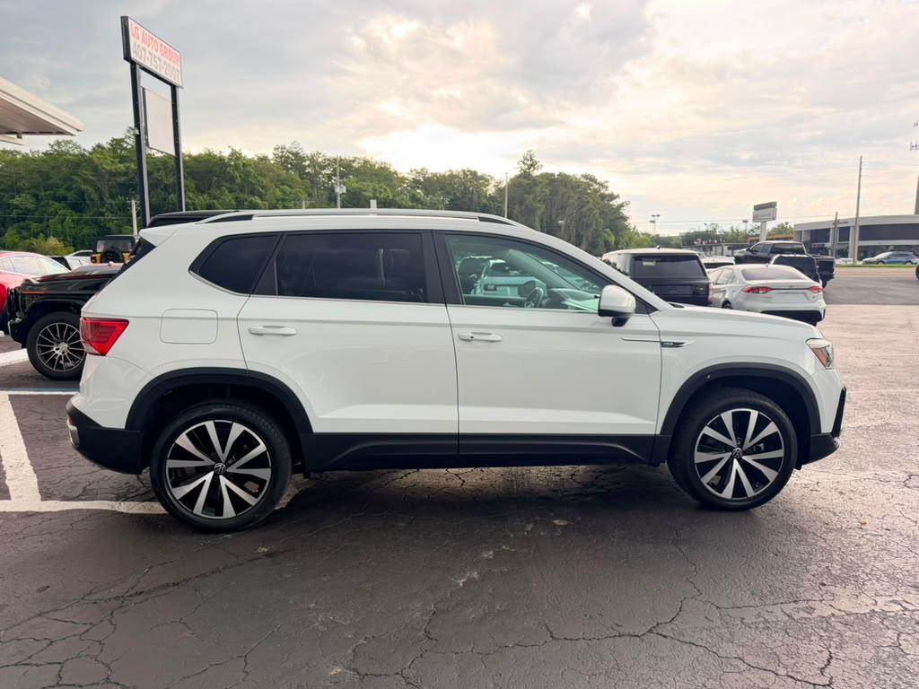 Volkswagen Taos SE 2022