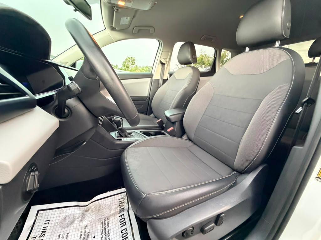 Volkswagen Taos SE 2022