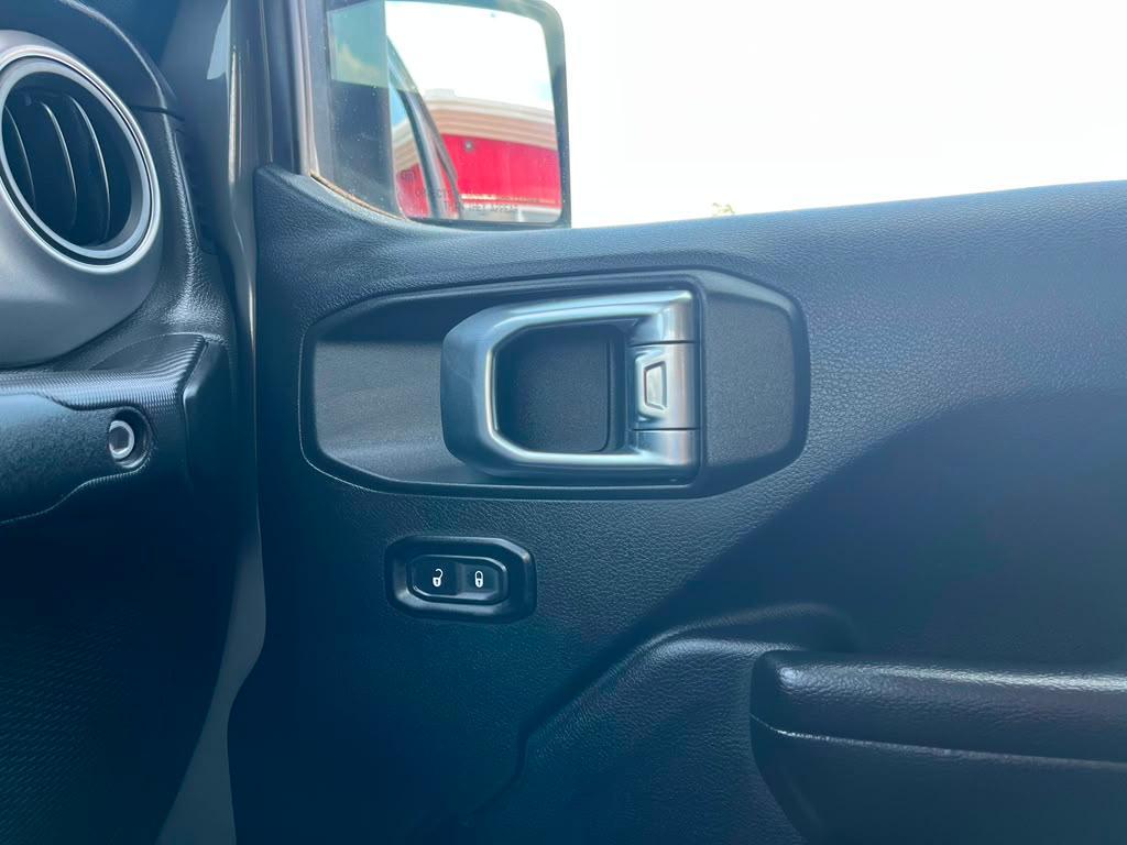 Jeep Gladiator Sport 2021